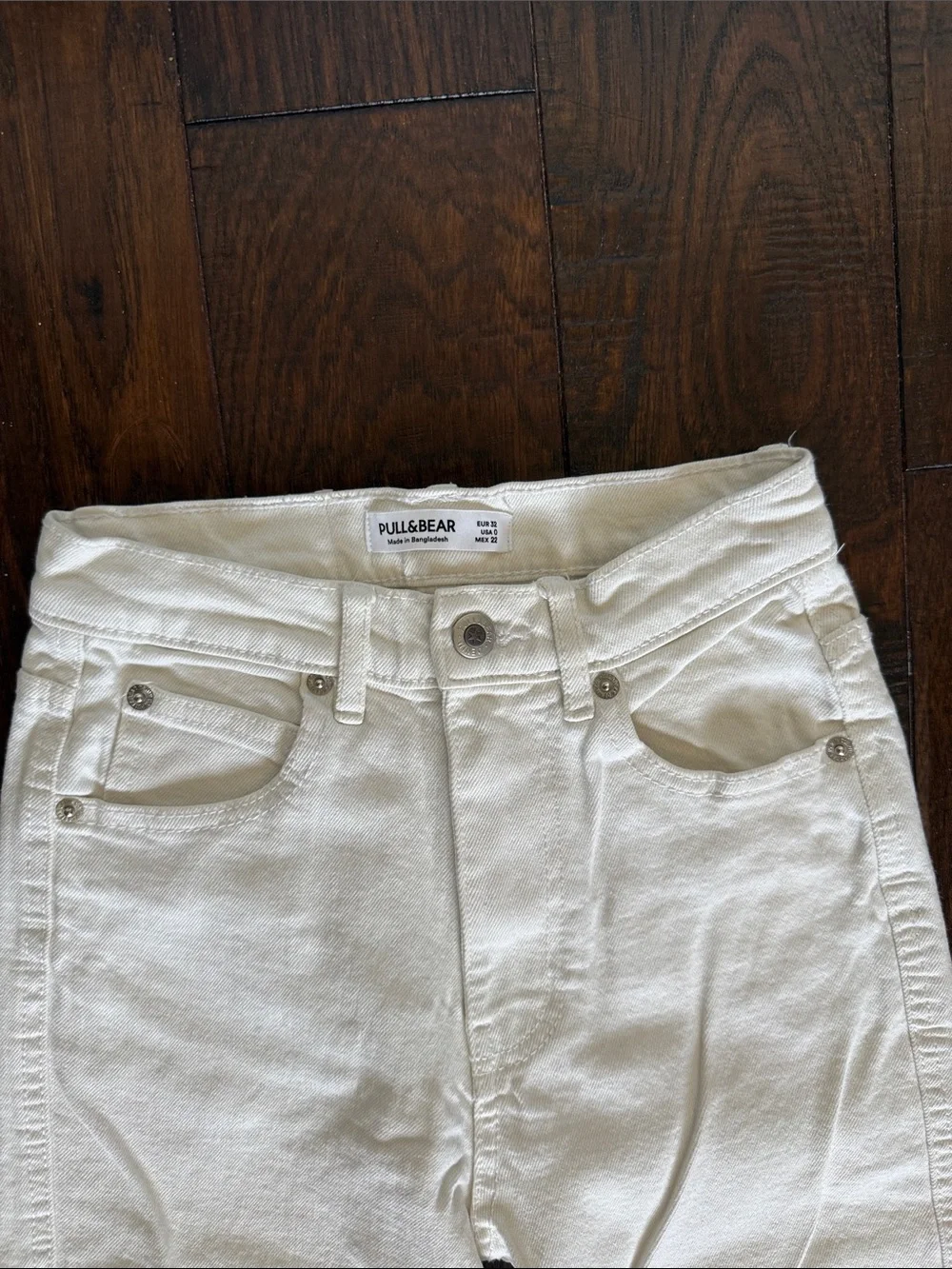 Pull and bear Off-White High-Rise Straight Crop Jeans